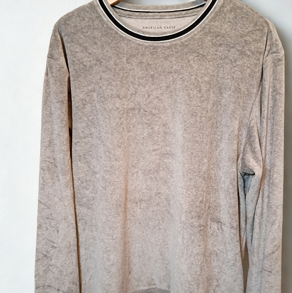 American Eagle Super Soft Large Gray Pullover Sweatshirt Unisex